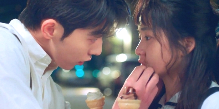 4 Moments That Prove Nam Joo Hyuk Is Definitely In Love With Kim Tae Ri In "Twenty Five Twenty One"