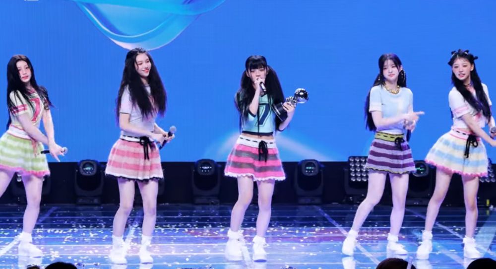ILLIT Earns Praise for Notable Improvement Highlighted in Recent Encore Live Performance