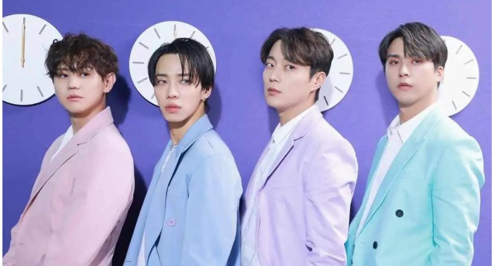 Highlight Expresses Their Thoughts on Reclaiming Their Original Group Name ‘B2ST’