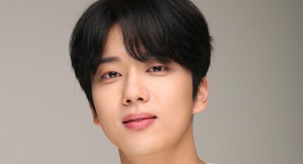 B.A.P's Youngjae Joins A Compass with Exclusive Contract