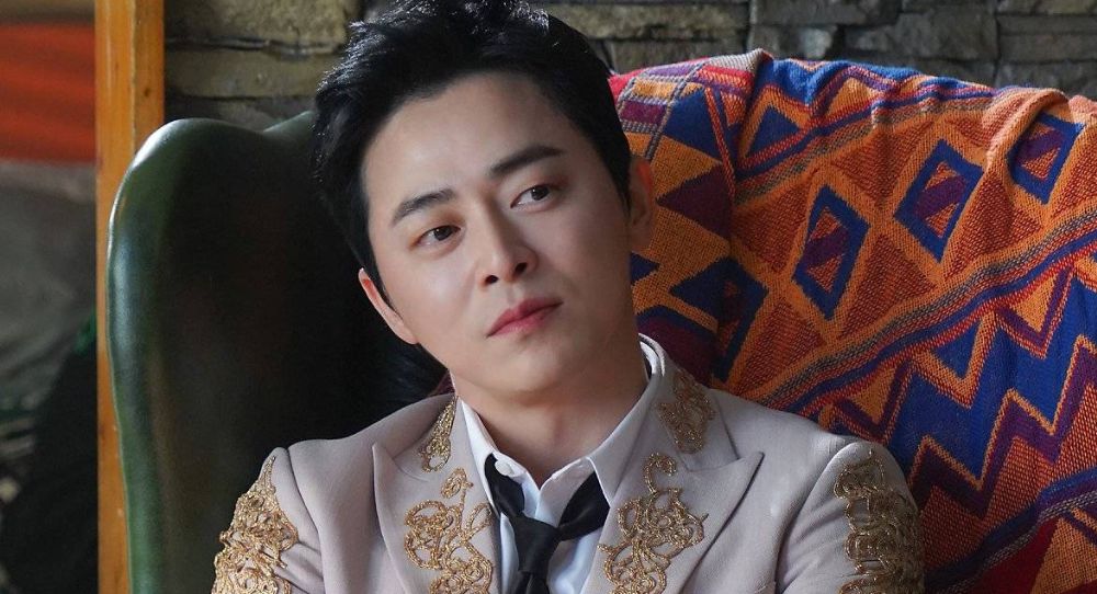 Jo Jung Suk Shares His Striking Transformation for 'Pilot': "Lost 7kg, Tried Acupressure and Lymphatic Massage"