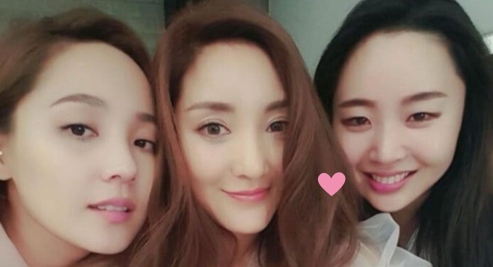 Min Hee Jin Shares Heartwarming Selfie with S.E.S. Members Bada and Eugene