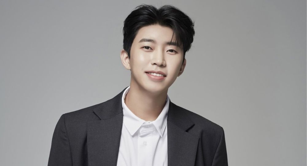 Lim Young Woong Tops Idol Chart for 172 Consecutive Weeks