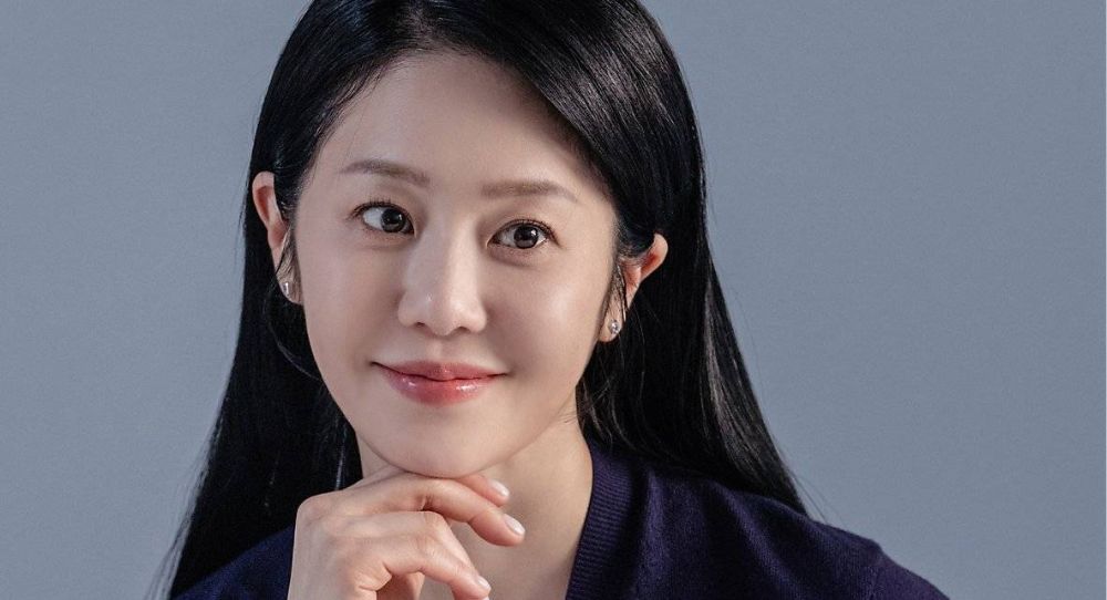 Go Hyun Jung Concerned About Overposting on SNS: "Am I Being Annoying?"