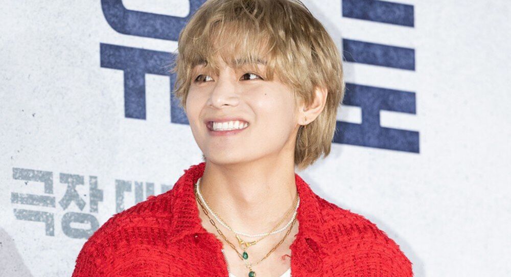 BTS V’s ‘Love Me Again’ Hits 750 Million Streams on Spotify