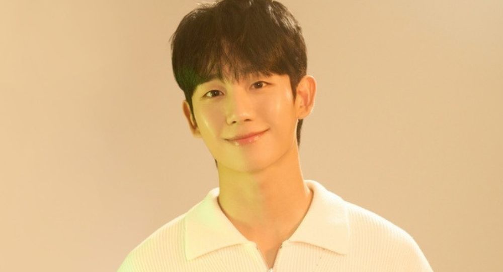 FNC’s First Actor Jung Hae In Decides on Third Contract Renewal, “Full Support”'