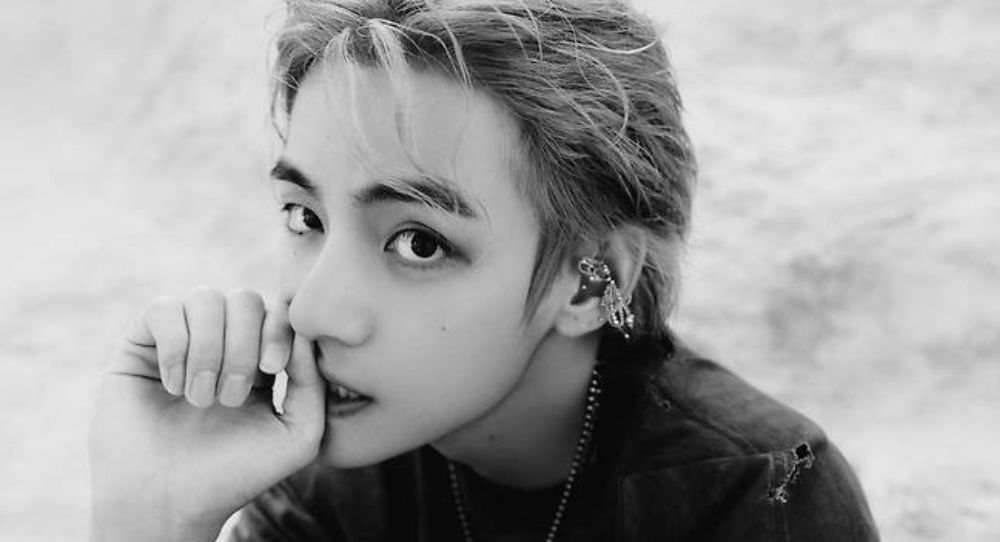 BTS V's "Love Me Again" Reaches 875 Million Streams on Spotify