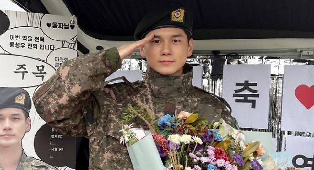 Former Wanna One's Ong Seongwoo Shares His Thoughts on Completing Military Service: "A Time of Experiences I Couldn't Have in Life"