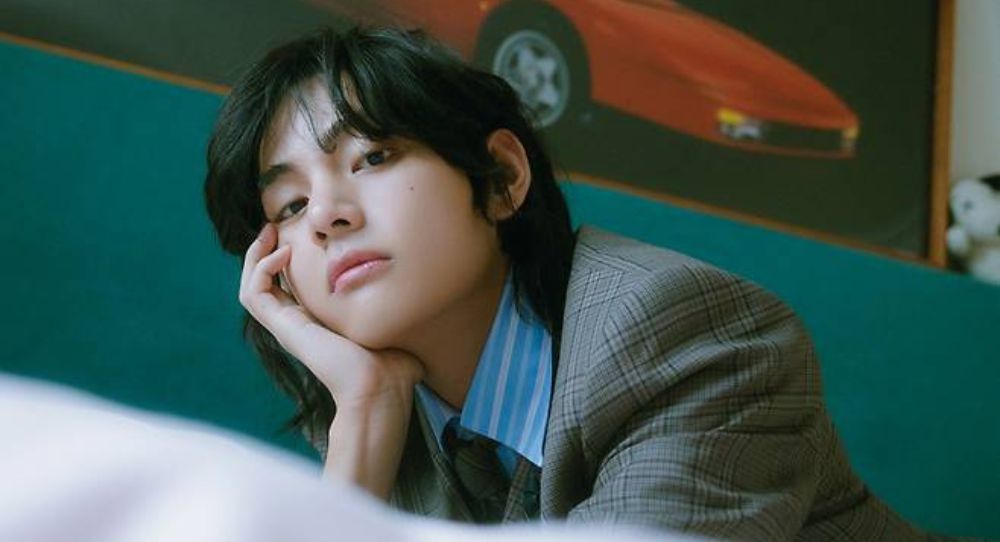 BTS's V Tops Google Trends as the Most Searched K-pop Star in October