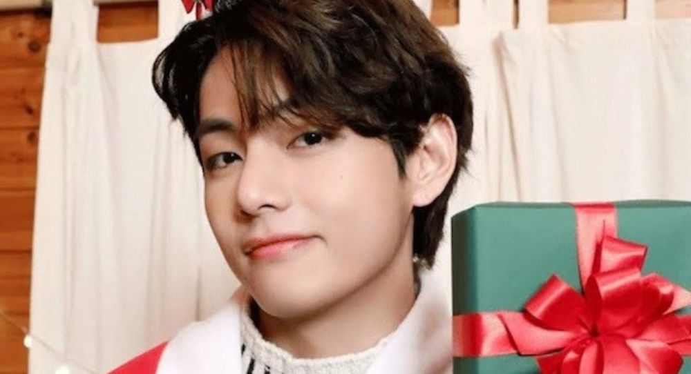 BTS's V Teams Up with Bing Crosby for a Magical Holiday Hit, Topping Global Charts with Their 'White Christmas' Collaboration