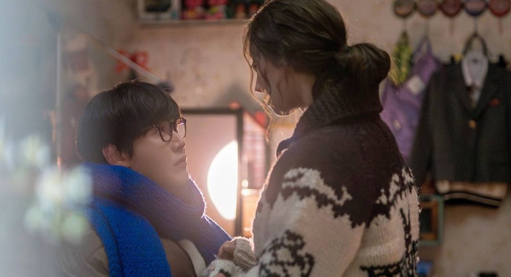 Lee Se Young Shares an Intimate Moment with 120kg Na In Woo in "Motel California" — First Love Reunion Shocks Fans and Leaves Everyone Wanting More