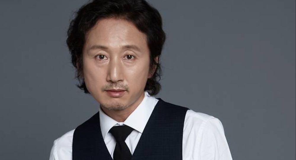 "Vincenzo" Kim Young Woong Joins SM C&amp;C - What’s Next for the Talented Actor with Kang Ho Dong &amp; Jeon Hyun Moo?