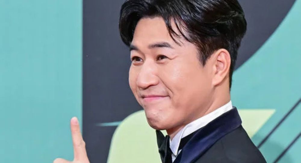 Kim Jong Min to Marry This April, But Is His 11-Year-Younger Girlfriend Pregnant? -Shocking New Year’s Fortune Reveals Big Surprises