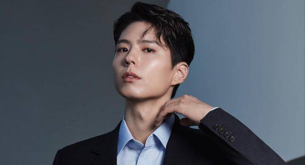 Park Bo Gum Surprises Fans as First Actor MC on "The Seasons" — Shows Off Piano &amp; Dance Skills in New Teaser